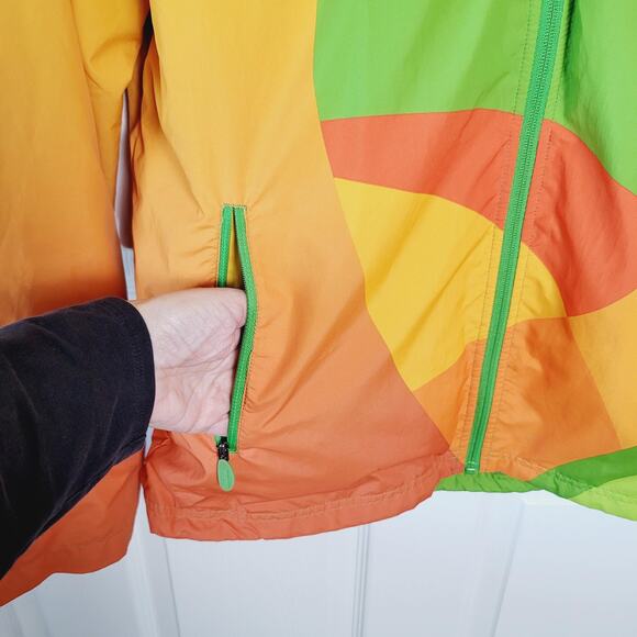 Rio 2016 Olympics Jacket Mens Medium Volunteer Hooded Windbreaker Zip Yellow 360 - Picture 4 of 16